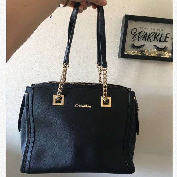 Calvin Klein black bag💋 - Picture 1 of 5
